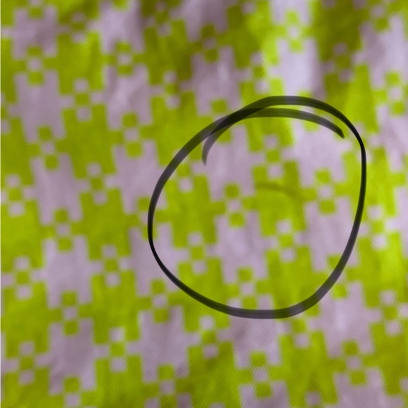 Baggu Lime Green and Lavender Pixel Pattern Crossbody Bag. - Picture 6 of 8